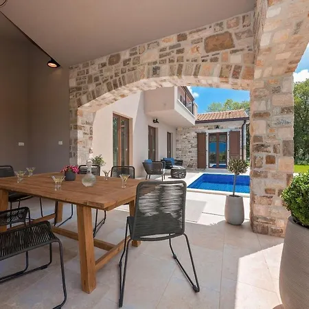 Tatil Evi Brih Ii Karojba